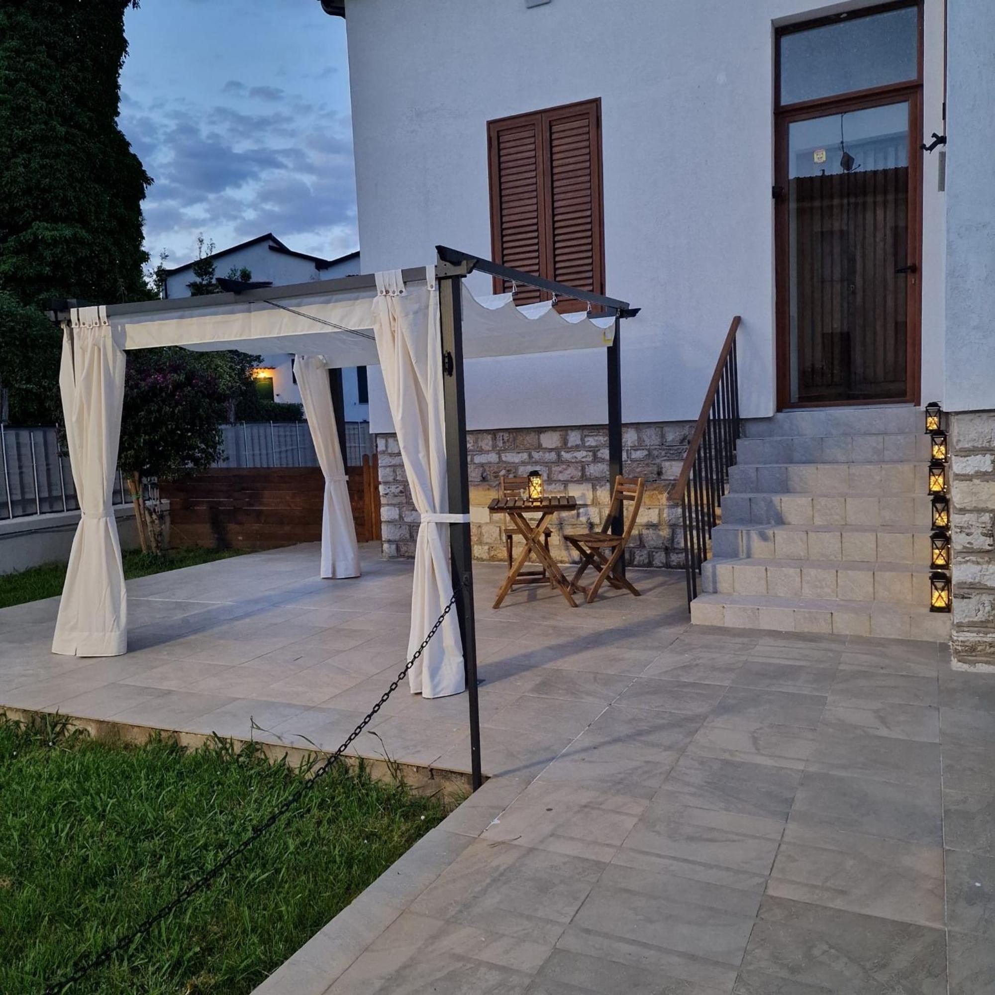 Cinzia's House Of Mirrors