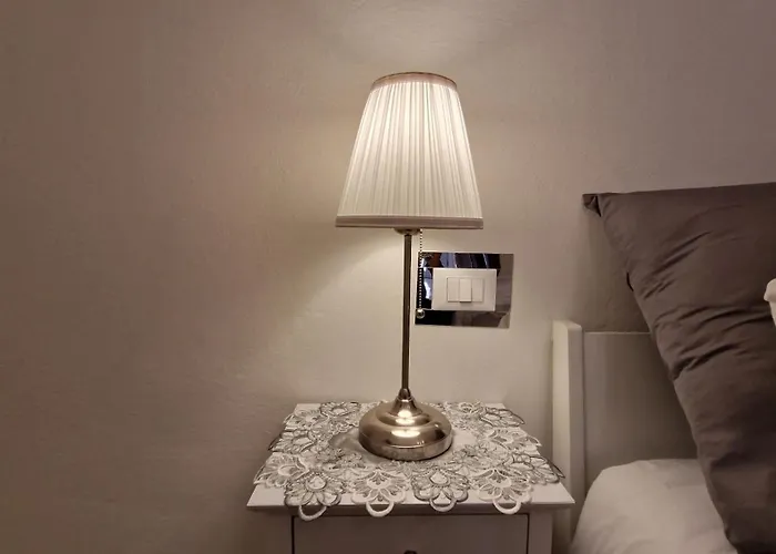 Cinzia\'S House Of Mirrors